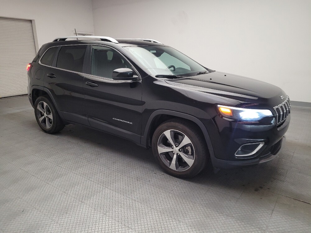 2019 Jeep Cherokee in Riverside, CA 92504 - 18120144 11