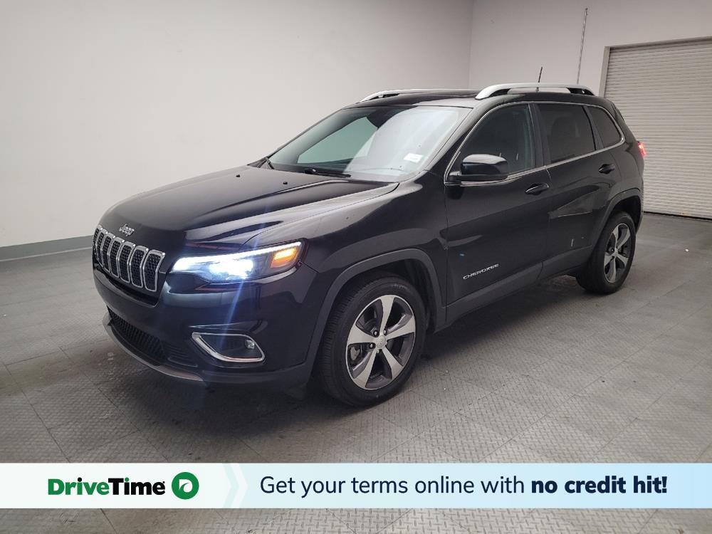 2019 Jeep Cherokee in Riverside, CA 92504 - 18120144