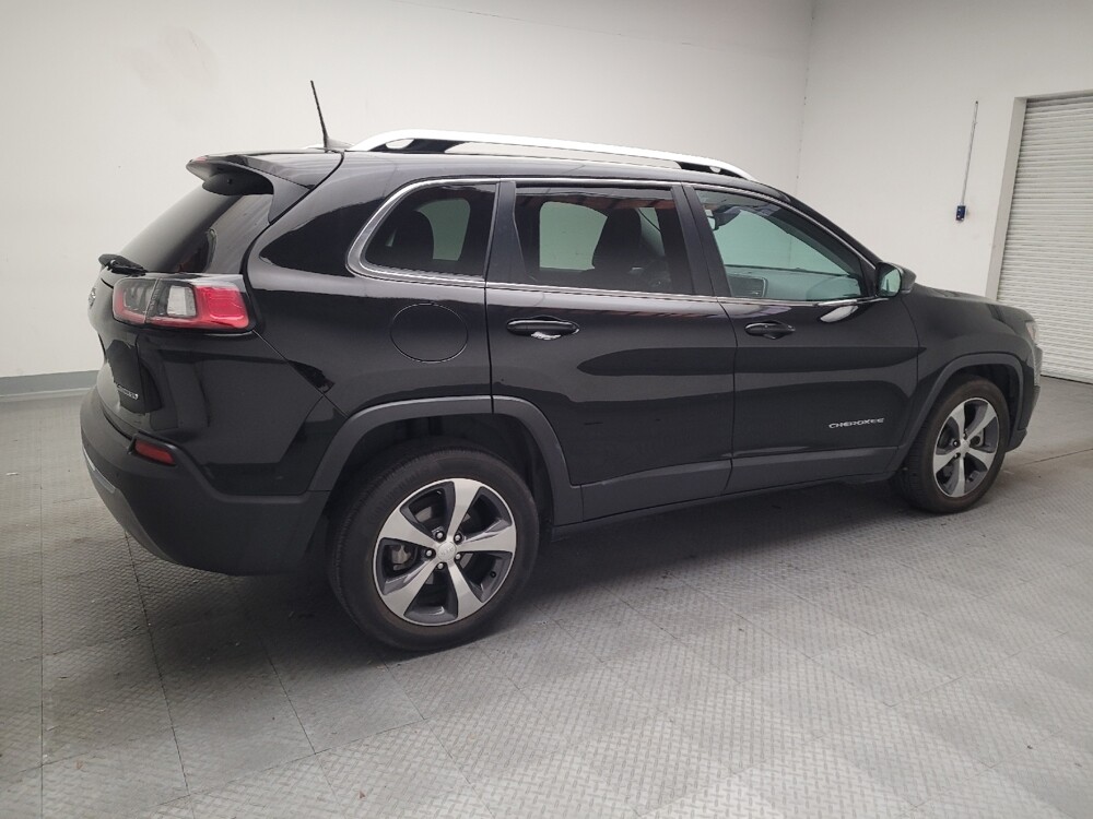 2019 Jeep Cherokee in Riverside, CA 92504 - 18120144 10