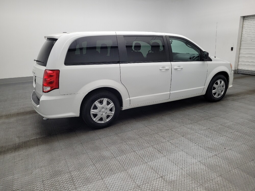 2018 Dodge Grand Caravan in Jacksonville, FL 32210 - 18120148 10