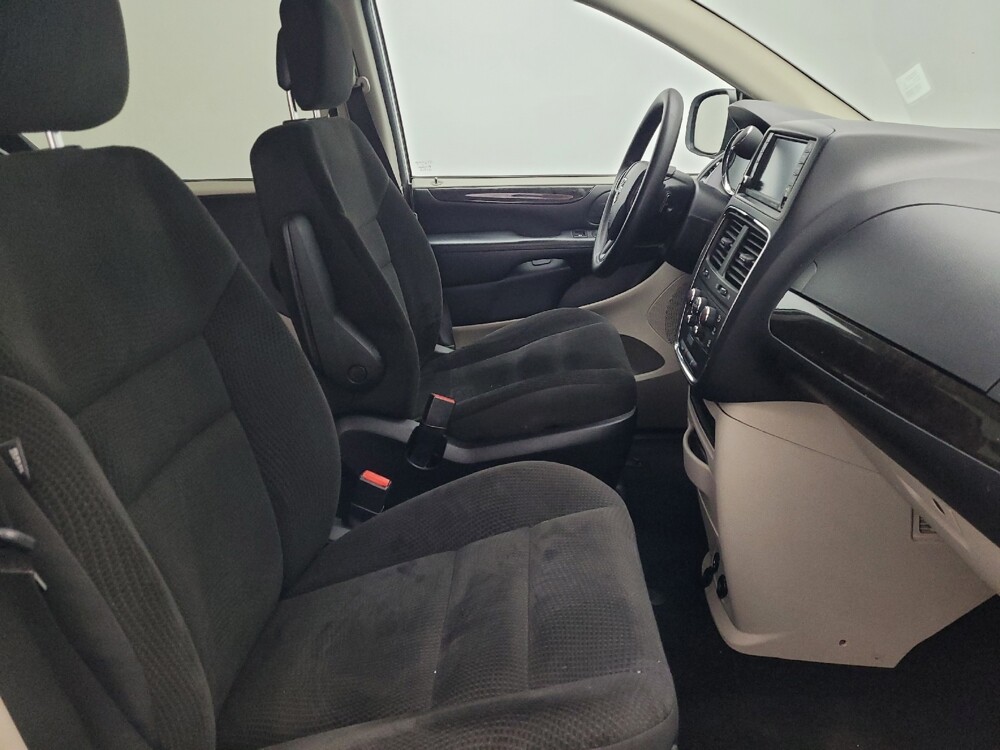 2018 Dodge Grand Caravan in Jacksonville, FL 32210 - 18120148 21