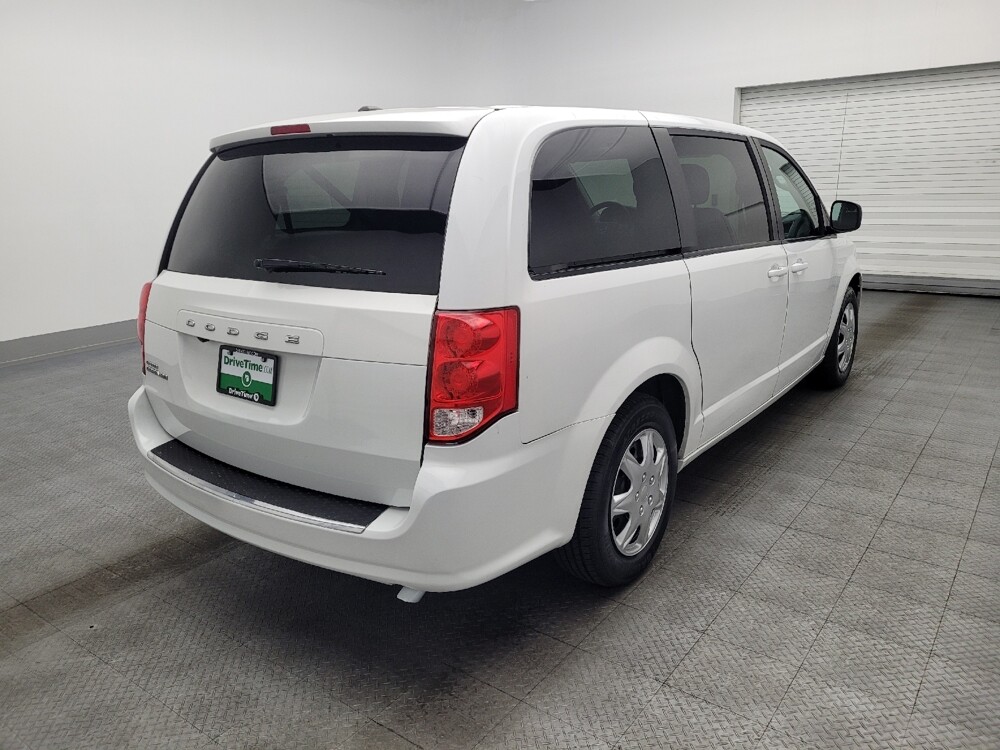 2018 Dodge Grand Caravan in Jacksonville, FL 32210 - 18120148 9