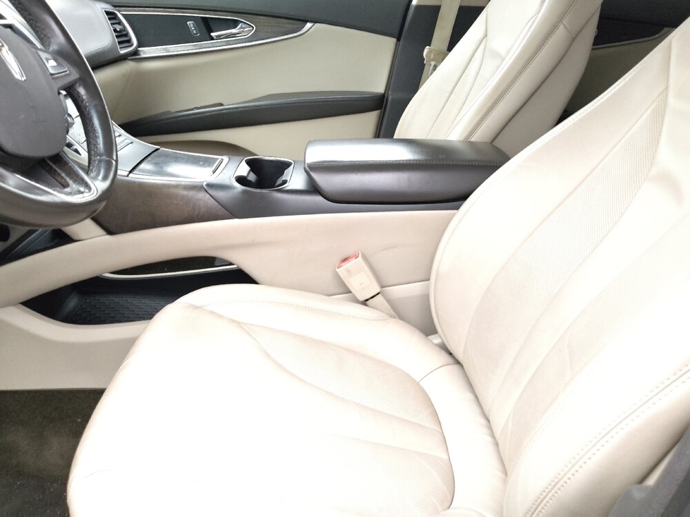 2017 Lincoln MKX in Tallahassee, FL 32304 - 18120157 17