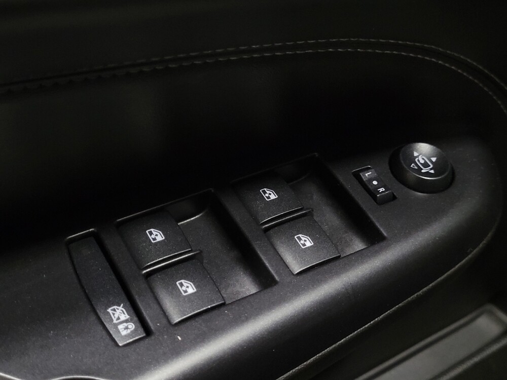 2013 Cadillac SRX in Pittsburgh, PA 15236 - 18120159 27