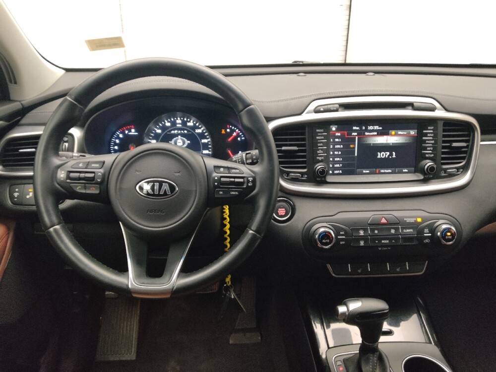 2017 Kia Sorento in Chattanooga, TN 37421 - 18120165 22