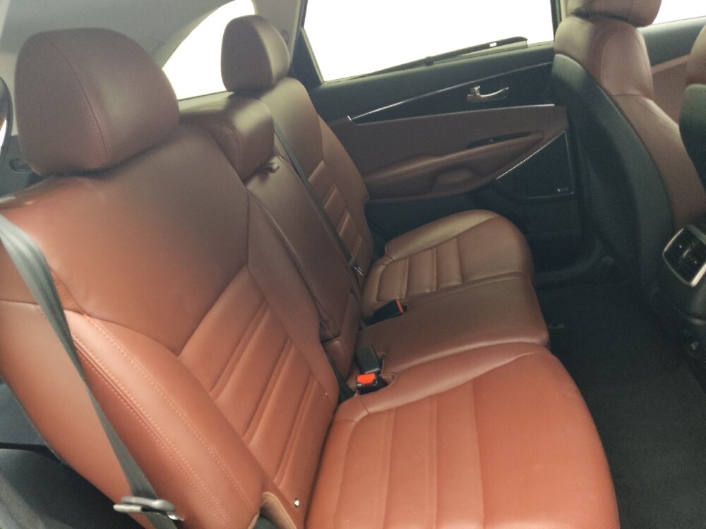 2017 Kia Sorento in Chattanooga, TN 37421 - 18120165 19