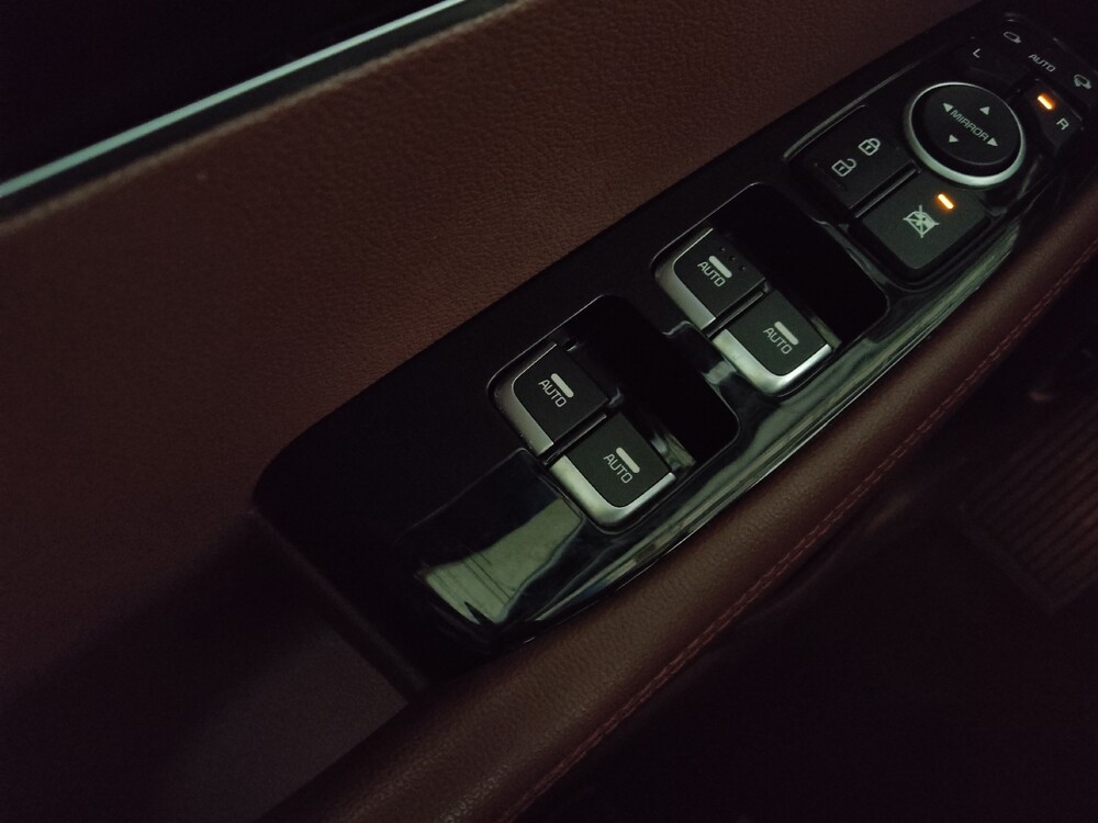 2017 Kia Sorento in Chattanooga, TN 37421 - 18120165 27