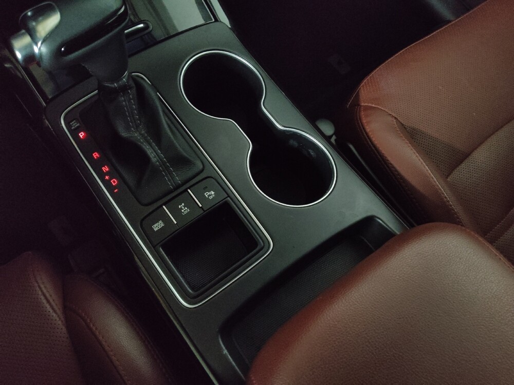 2017 Kia Sorento in Chattanooga, TN 37421 - 18120165 26