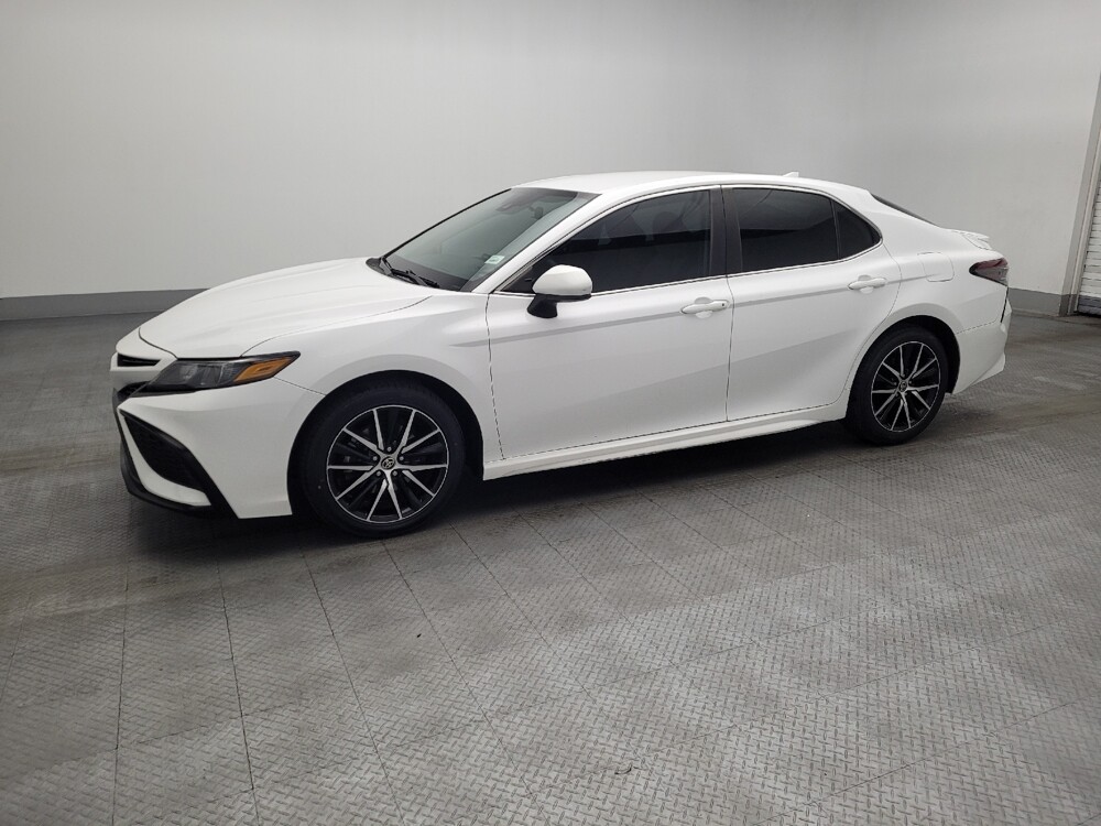 2021 Toyota Camry in Jacksonville, FL 32210 - 18120167 2
