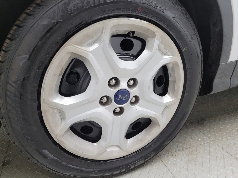 2018 Ford Escape in Taylor, MI 48180 - 18120169 31