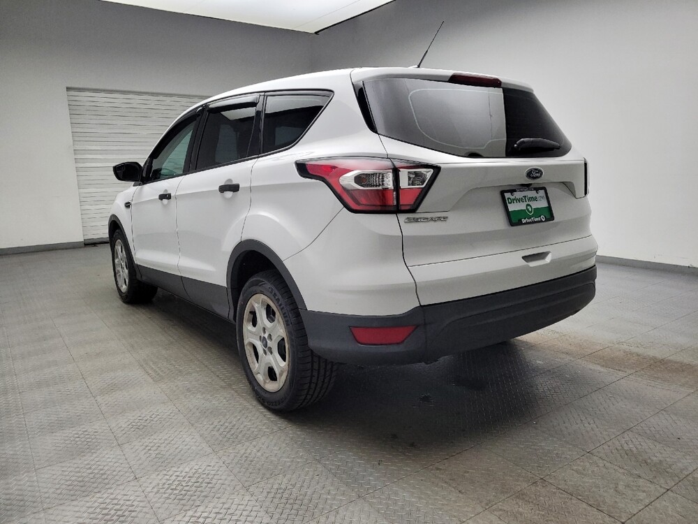 2018 Ford Escape in Taylor, MI 48180 - 18120169 5