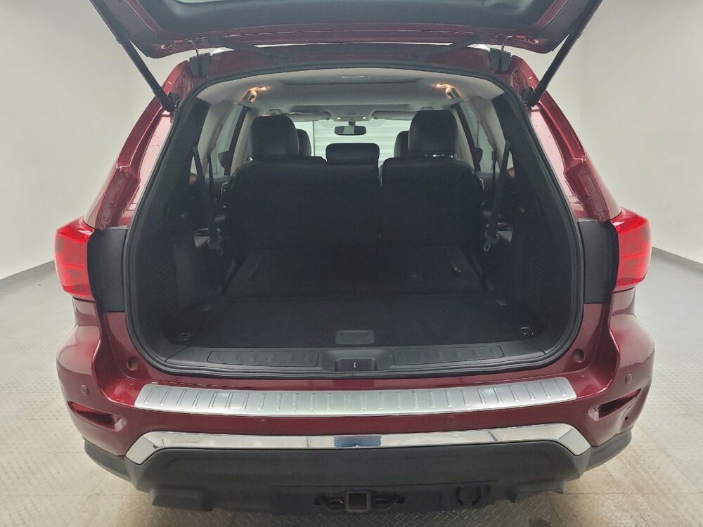 2018 Nissan Pathfinder in Grand Rapids, MI 49508 - 18120173 29