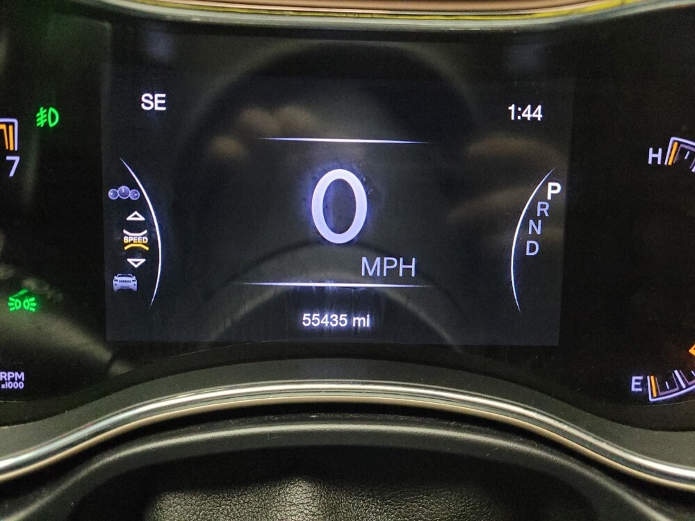 2017 Jeep Grand Cherokee in Taylor, MI 48180 - 18120174 23