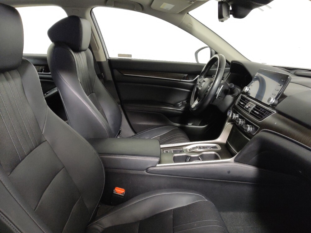 2018 Honda Accord in Midlothian, IL 60445 - 18120180 21