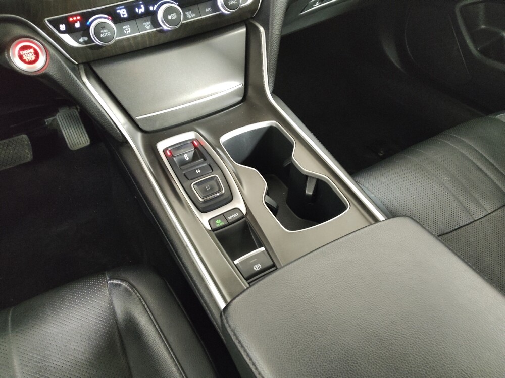 2018 Honda Accord in Midlothian, IL 60445 - 18120180 26