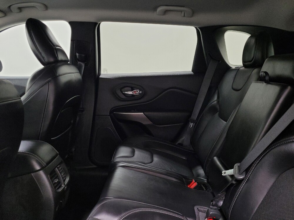 2021 Jeep Cherokee in Pittsburgh, PA 15236 - 18120182 18