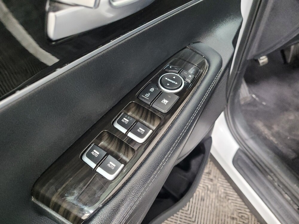 2020 Kia Sorento in Pittsburgh, PA 15236 - 18120183 27