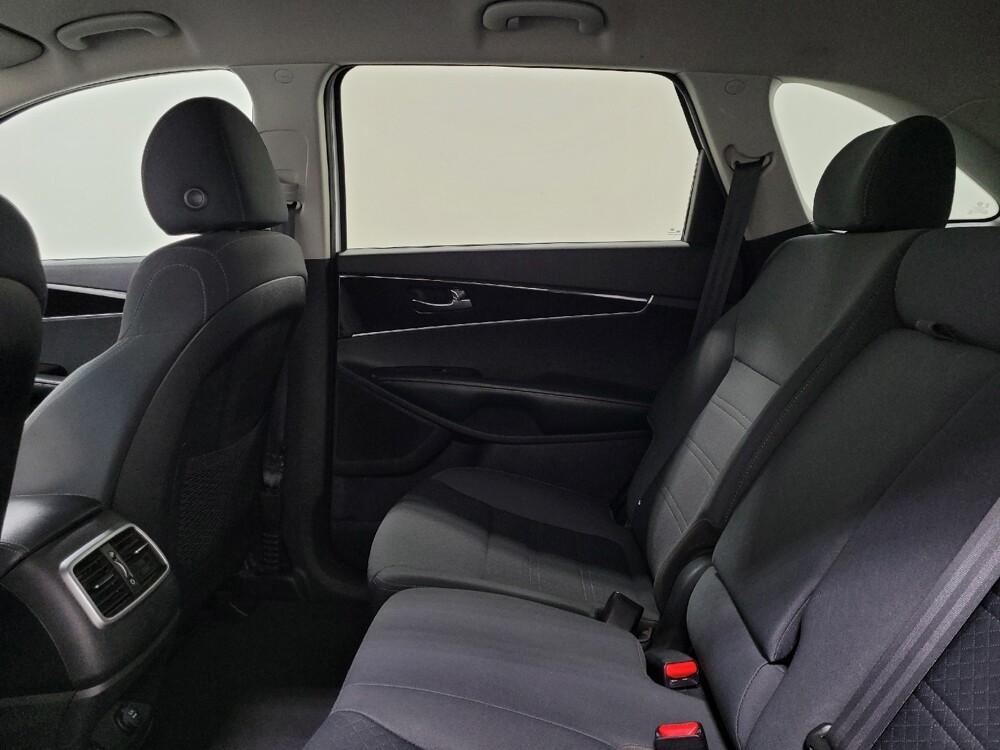 2020 Kia Sorento in Pittsburgh, PA 15236 - 18120183 18