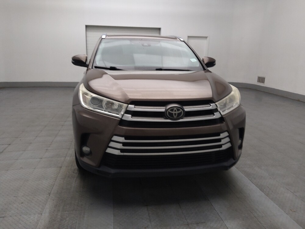 2018 Toyota Highlander in Duluth, GA 30096 - 18120189 14