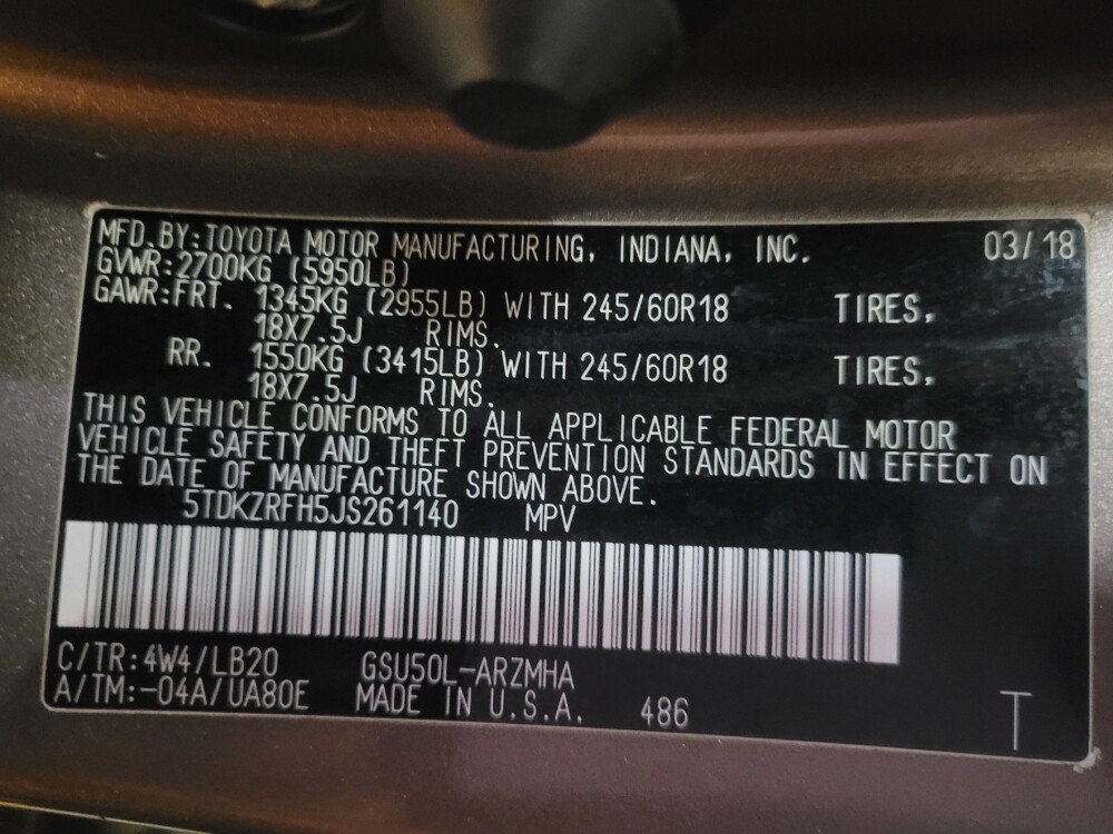 2018 Toyota Highlander in Duluth, GA 30096 - 18120189 33