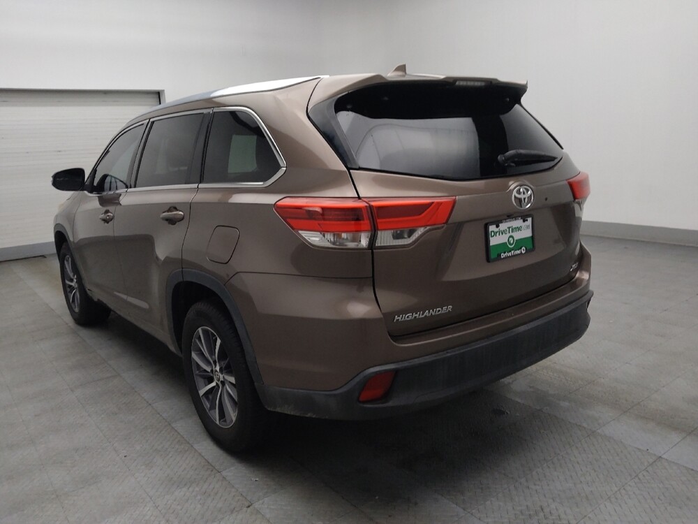 2018 Toyota Highlander in Duluth, GA 30096 - 18120189 5