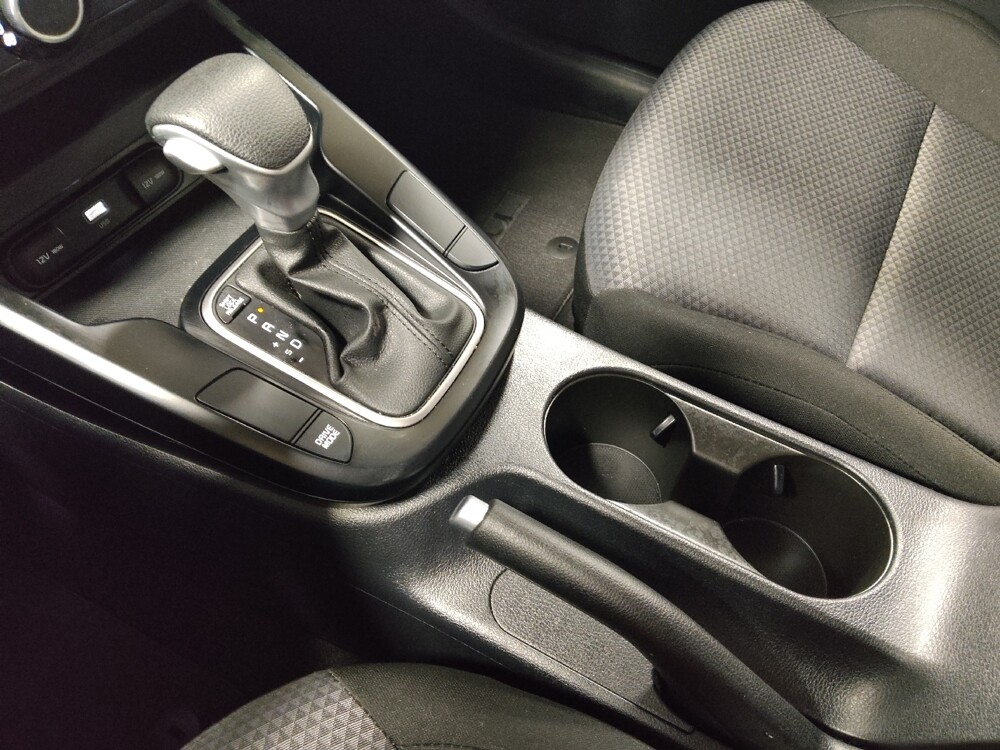 2025 Kia Soul in Morrow, GA 30260 - 18120195 26