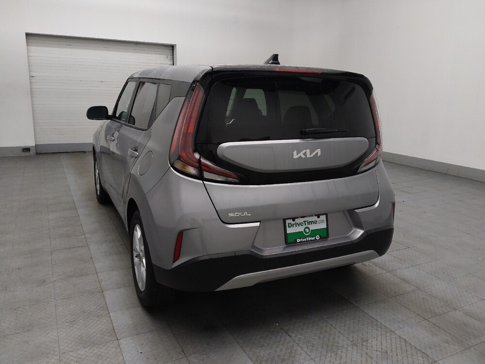 2025 Kia Soul in Morrow, GA 30260 - 18120195 5