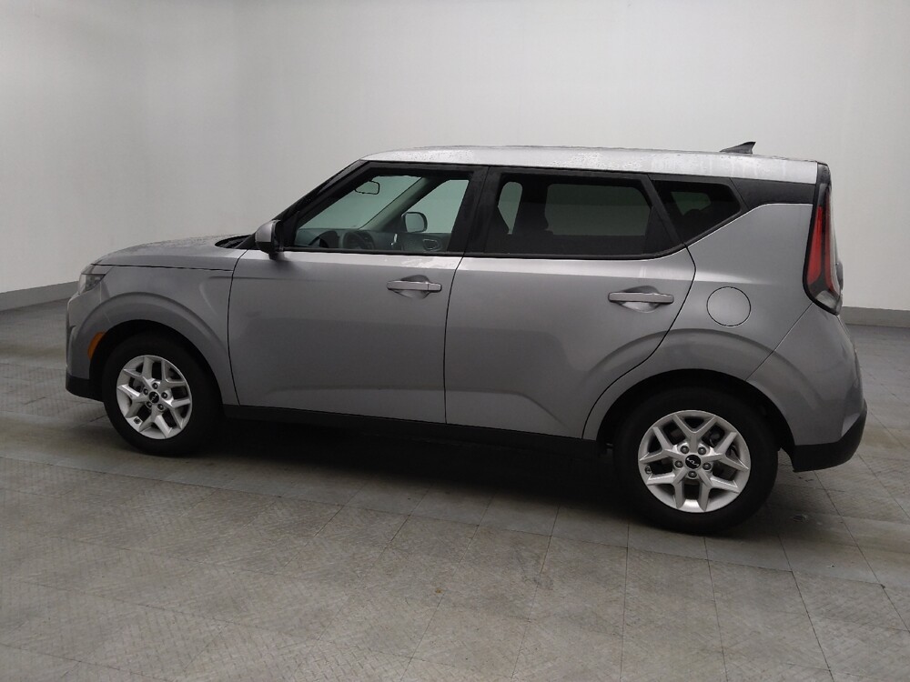 2025 Kia Soul in Morrow, GA 30260 - 18120195 3