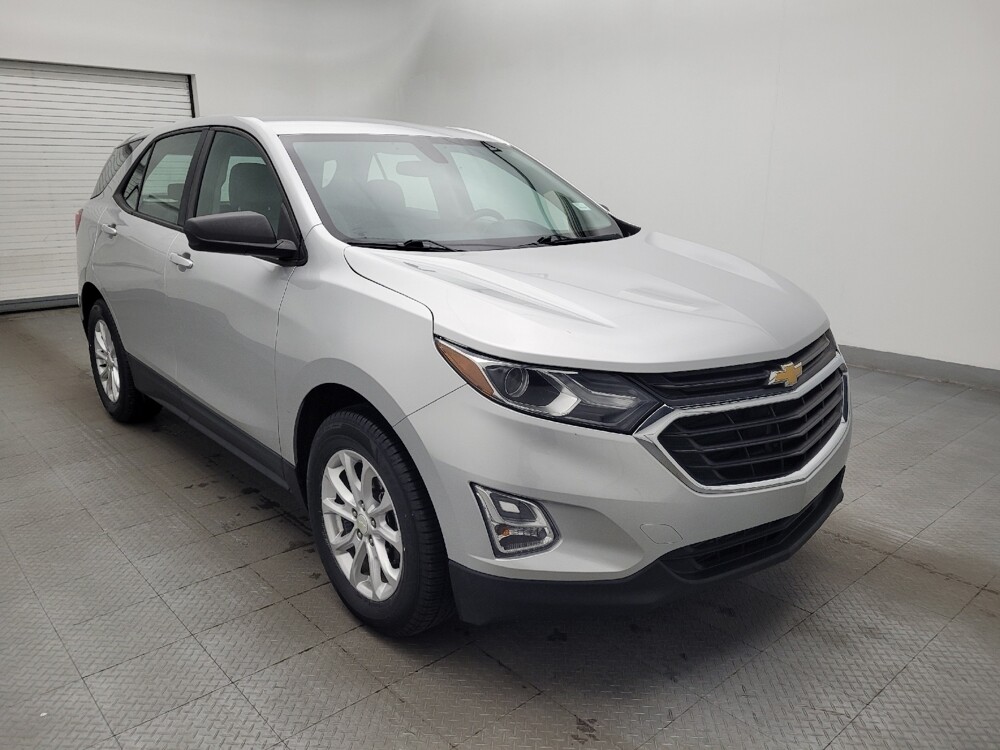 2018 Chevrolet Equinox in Raleigh, NC 27604 - 18120198 13