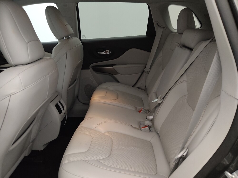 2021 Jeep Cherokee in Tampa, FL 33612 - 18120199 18