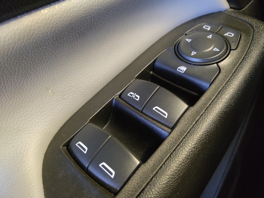 2022 Chevrolet Equinox in Phoenix, AZ 85022 - 18120201 27