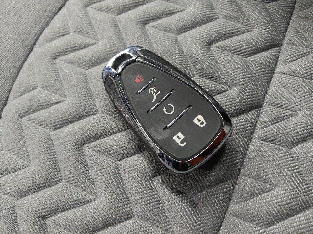 2022 Chevrolet Equinox in Phoenix, AZ 85022 - 18120201 32