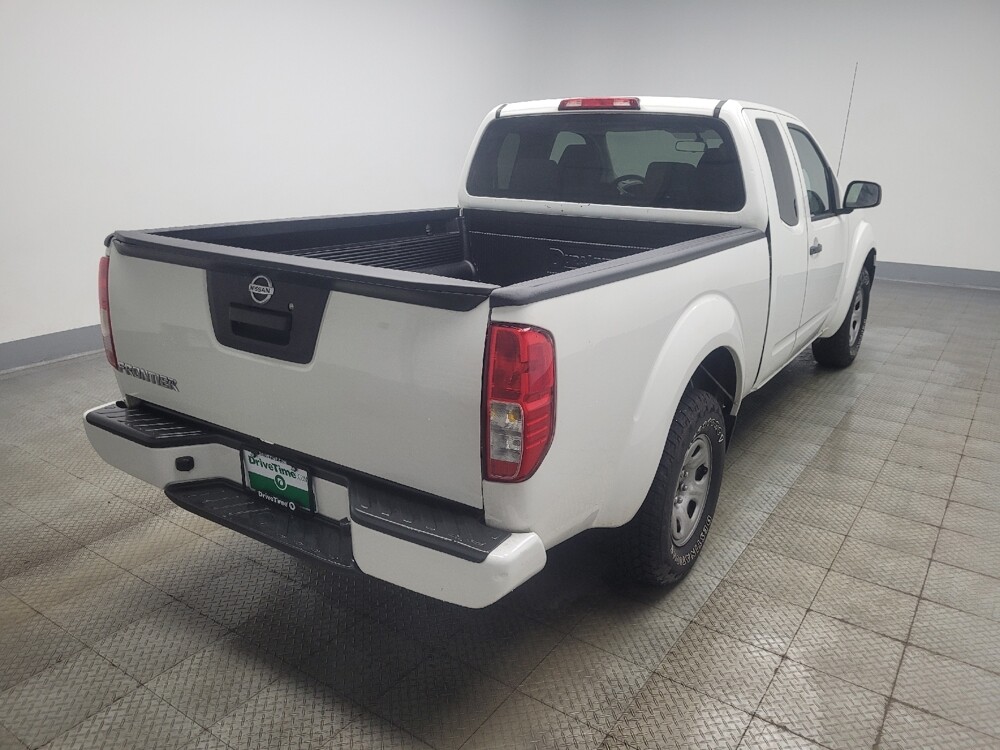 2018 Nissan Frontier in Indianapolis, IN 46222 - 18120203 9
