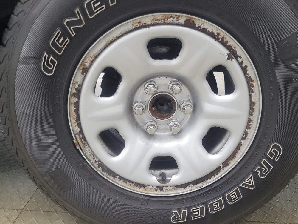 2018 Nissan Frontier in Indianapolis, IN 46222 - 18120203 31