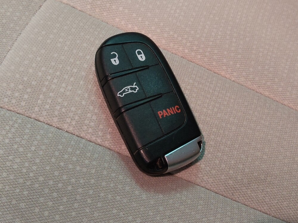 2016 Chrysler 200 in Tucson, AZ 85705 - 18120204 32