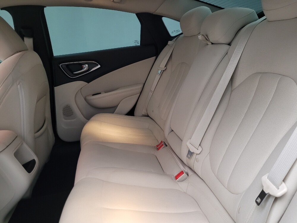 2016 Chrysler 200 in Tucson, AZ 85705 - 18120204 18