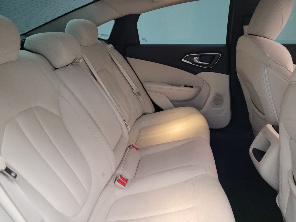 2016 Chrysler 200 in Tucson, AZ 85705 - 18120204 19