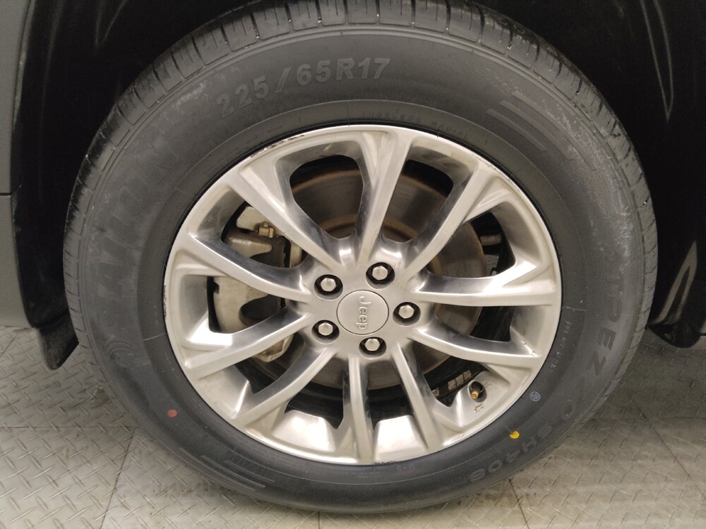 2021 Jeep Cherokee in Lombard, IL 60148 - 18120213 31