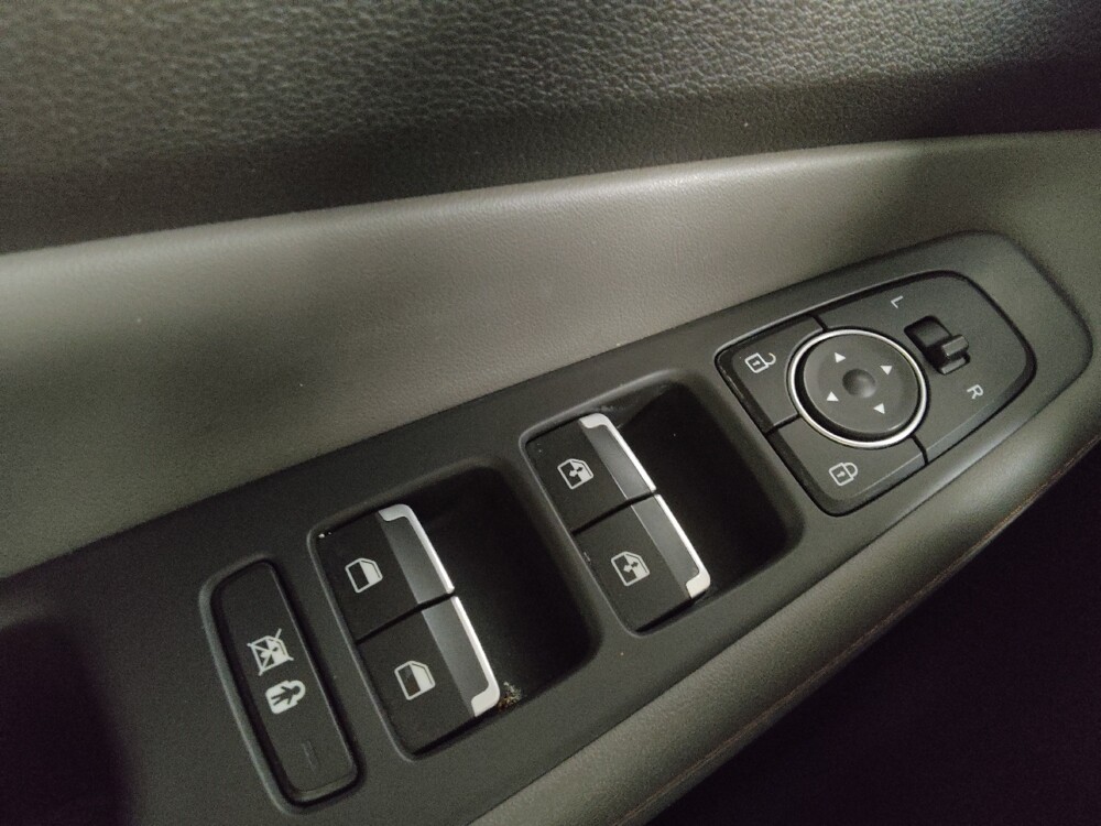 2020 Hyundai Santa Fe in Athens, GA 30606 - 18120216 27