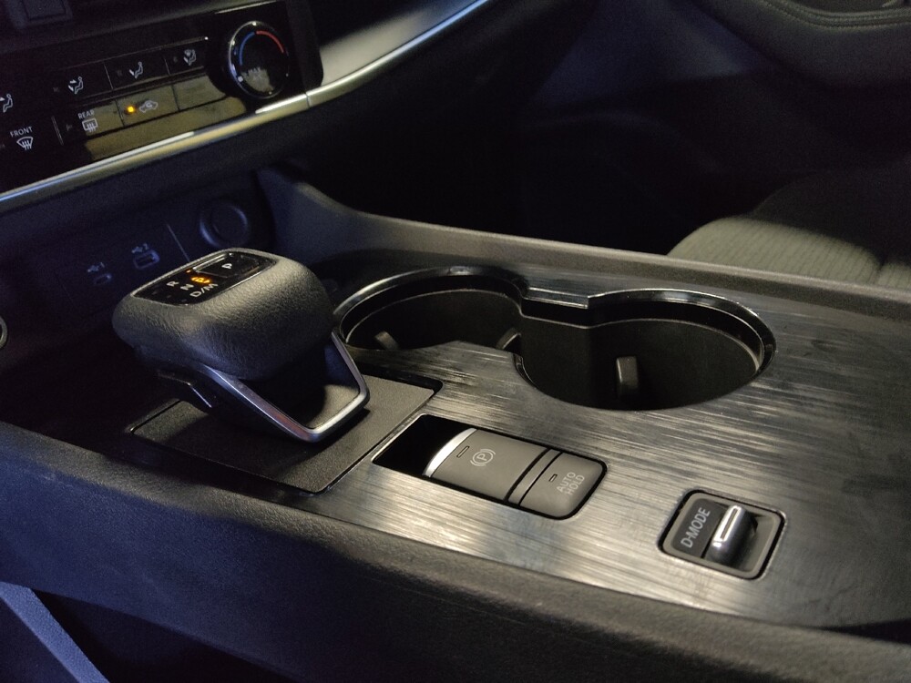 2022 Nissan Rogue in Tucson, AZ 85705 - 18120221 26