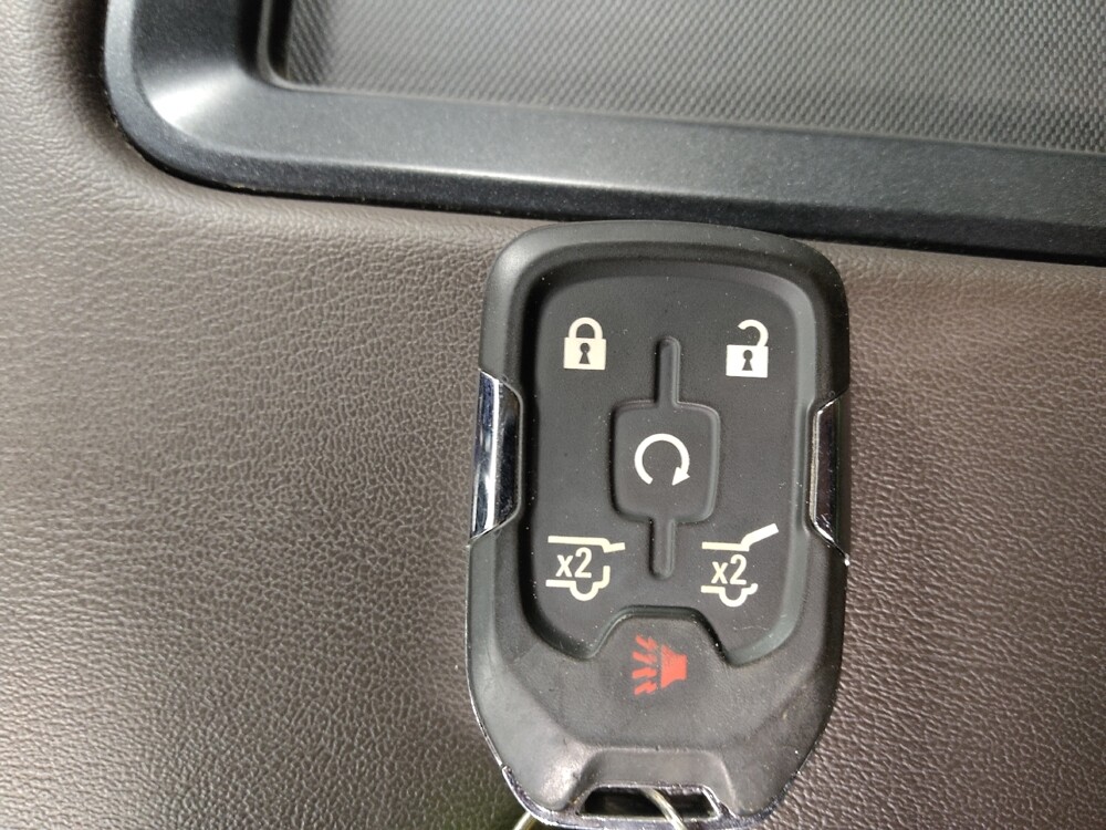 2018 Chevrolet Tahoe in Athens, GA 30606 - 18120223 32