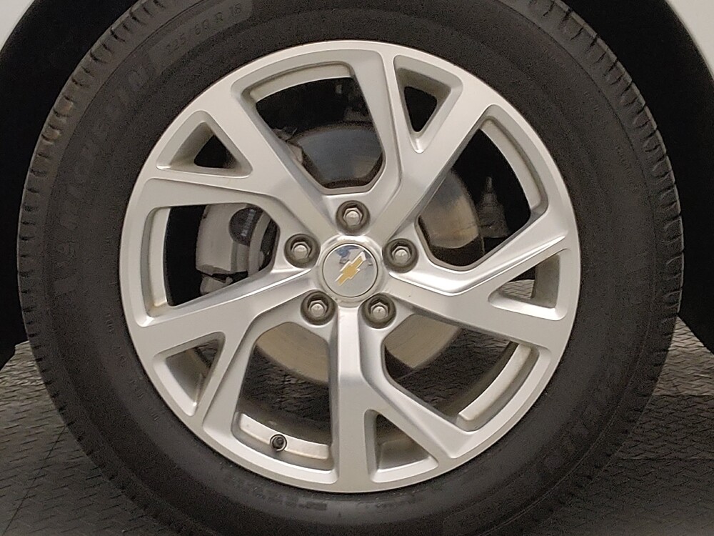 2019 Chevrolet Equinox in Plano, TX 75074 - 18120229 31