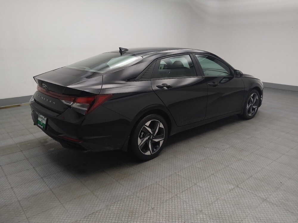 2023 Hyundai Elantra in Lombard, IL 60148 - 18120235 10