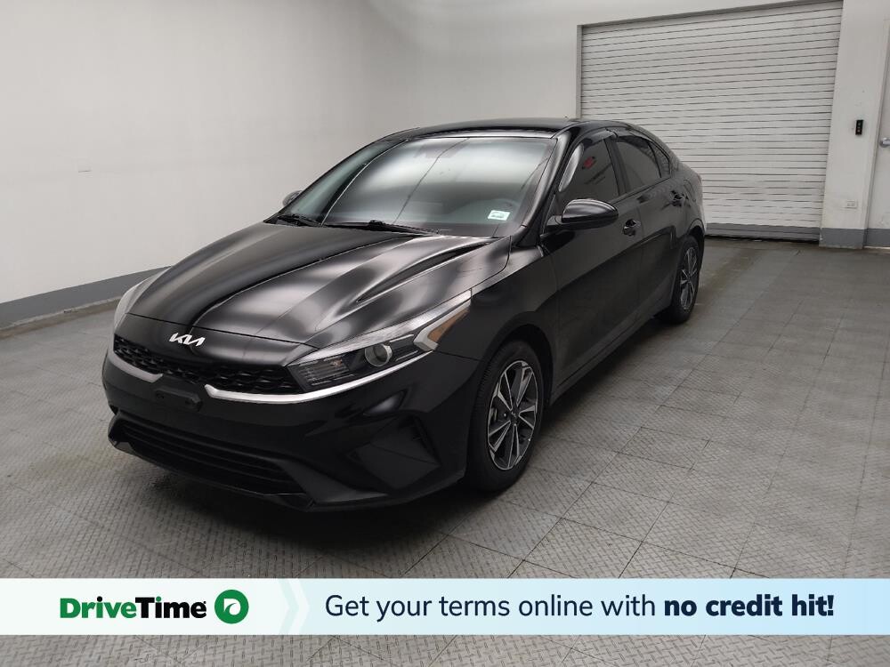 2023 Kia Forte in Des Moines, IA 50310 - 18120238