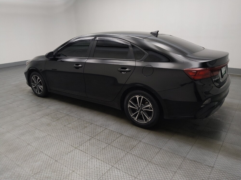 2023 Kia Forte in Des Moines, IA 50310 - 18120238 3