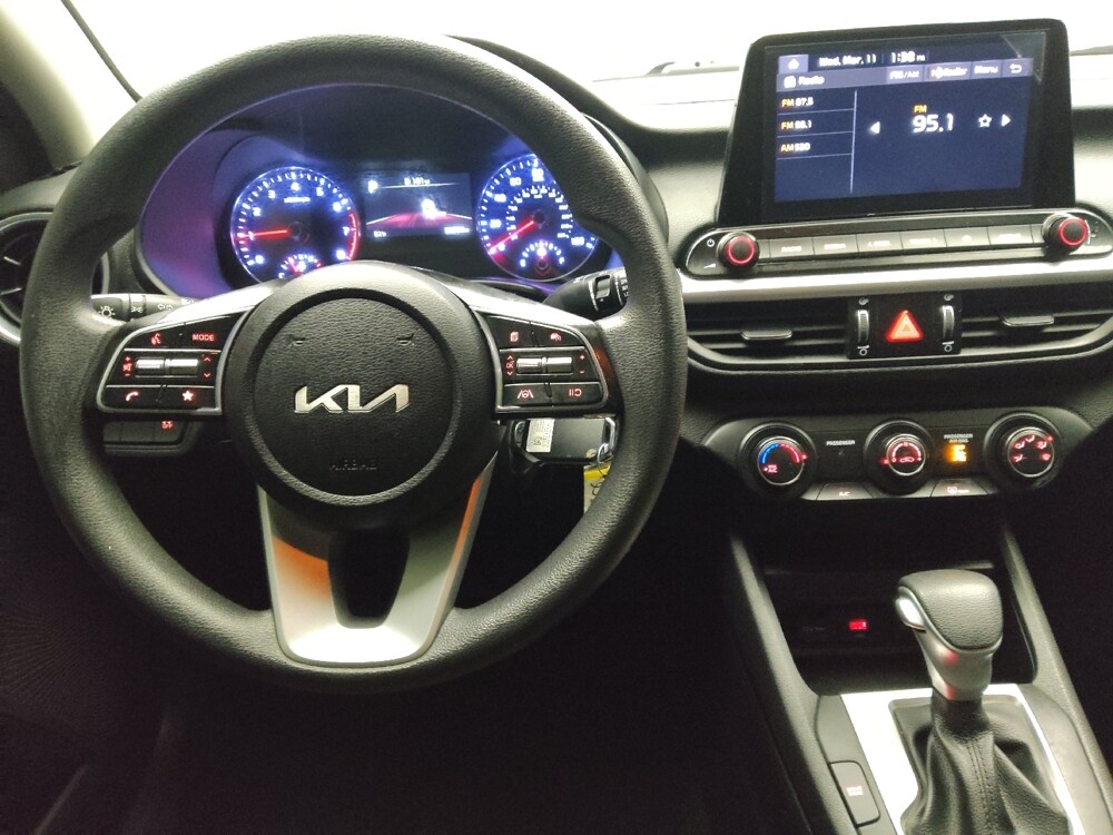 2023 Kia Forte in Des Moines, IA 50310 - 18120238 22