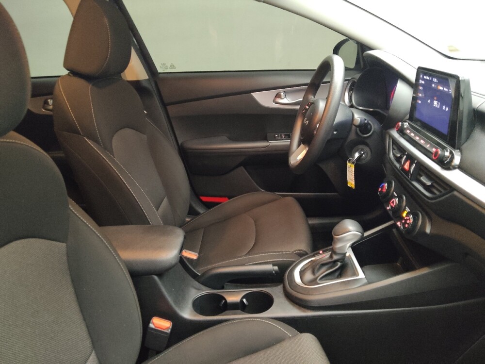 2023 Kia Forte in Des Moines, IA 50310 - 18120238 21