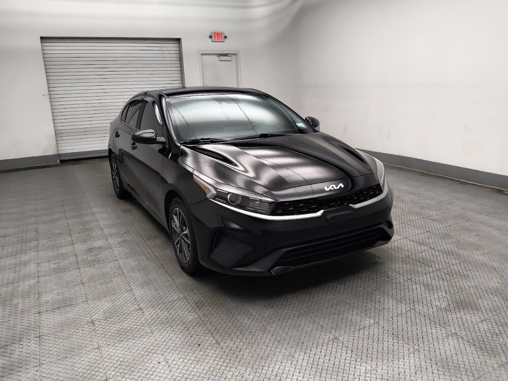 2023 Kia Forte in Des Moines, IA 50310 - 18120238 13