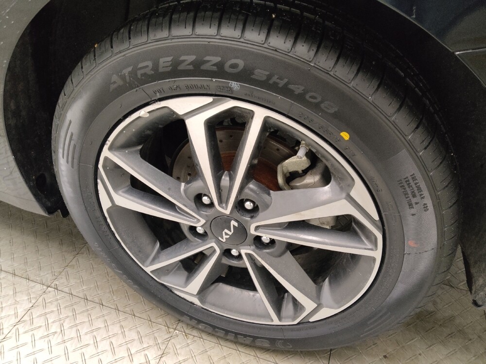 2023 Kia Forte in Des Moines, IA 50310 - 18120238 31