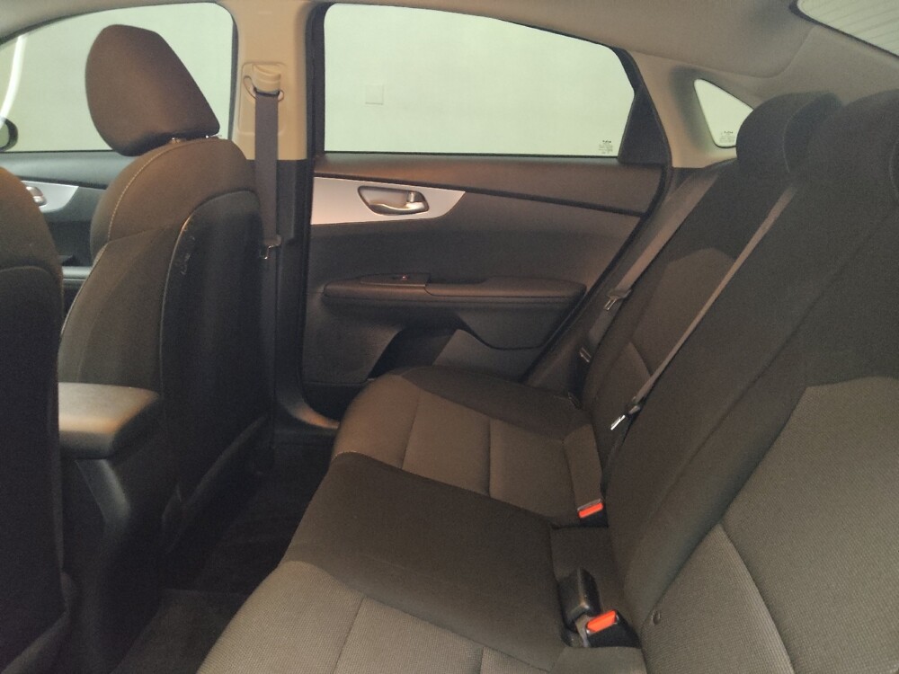 2023 Kia Forte in Des Moines, IA 50310 - 18120238 18